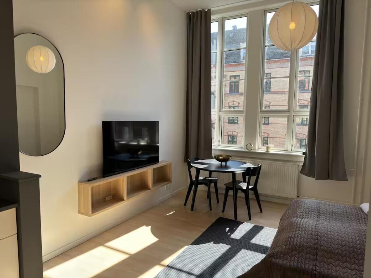 Apartamento Perfect Couples Retreat In Urban Area *